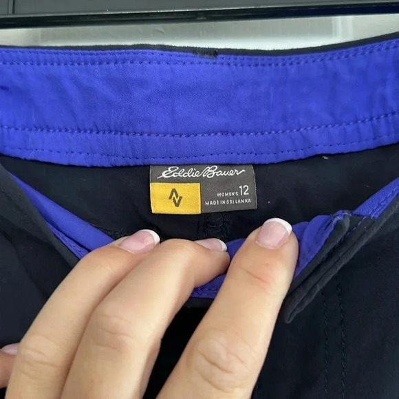 Eddie Bauer Women’s Pants Size 12 Navy - Picture 3 of 3